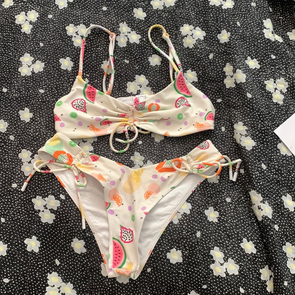 Blackbough bikini m